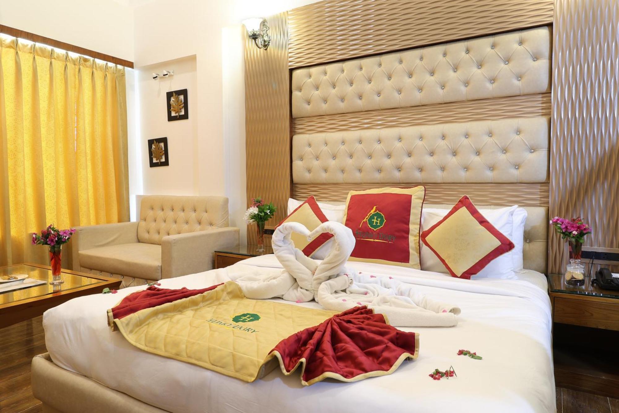 Hunky Dory Resort And Spa Dhar Khurd Exterior foto