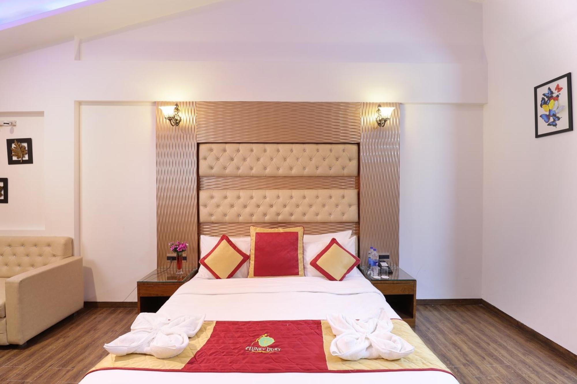 Hunky Dory Resort And Spa Dhar Khurd Exterior foto
